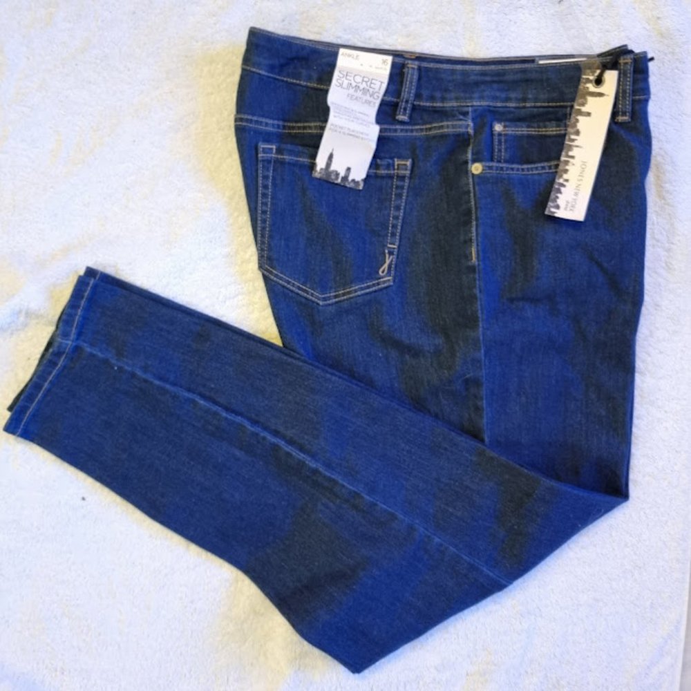 Jones New York Jeans, Soho Ankle, 16, NWT, Waist 33